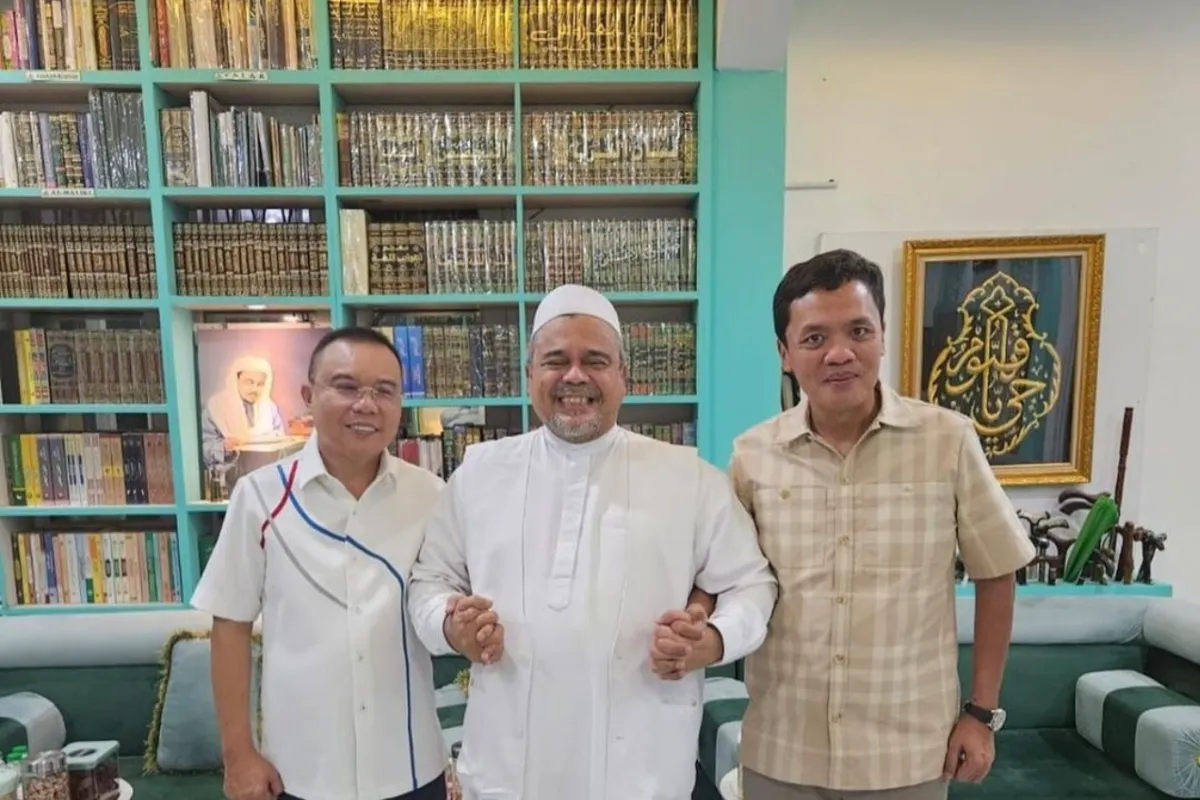 Petinggi Gerindra Sambangi Habib Rizieq Shihab di Petamburan