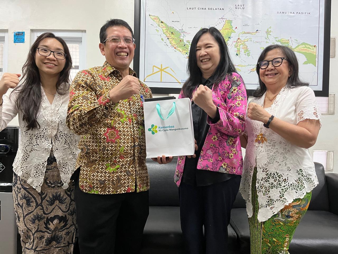 RSCM Lahirkan 50 Patient Navigator, Dukungan Penting Bagi Pasien Kanker