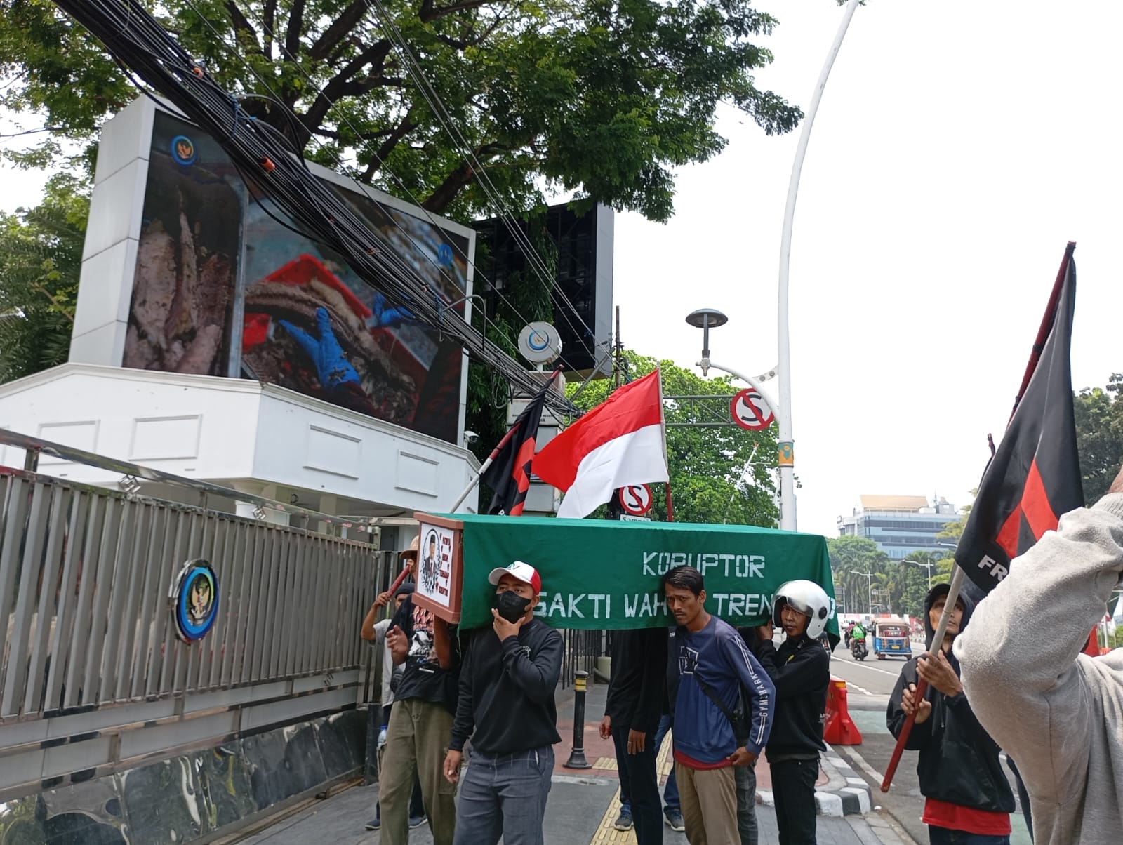 FPN Kecam Pemanggilan Sakti Wahyu Trenggono oleh Prabowo, Desak KPK Bertindak