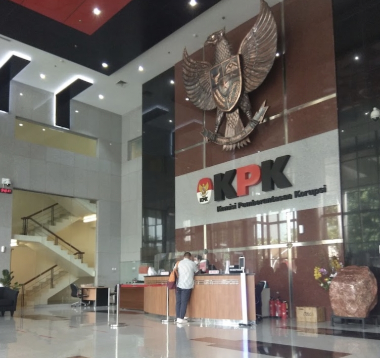 KPK Usut Dugaan Korupsi Honor Hakim Agung, KPK: Tunggu Aja!