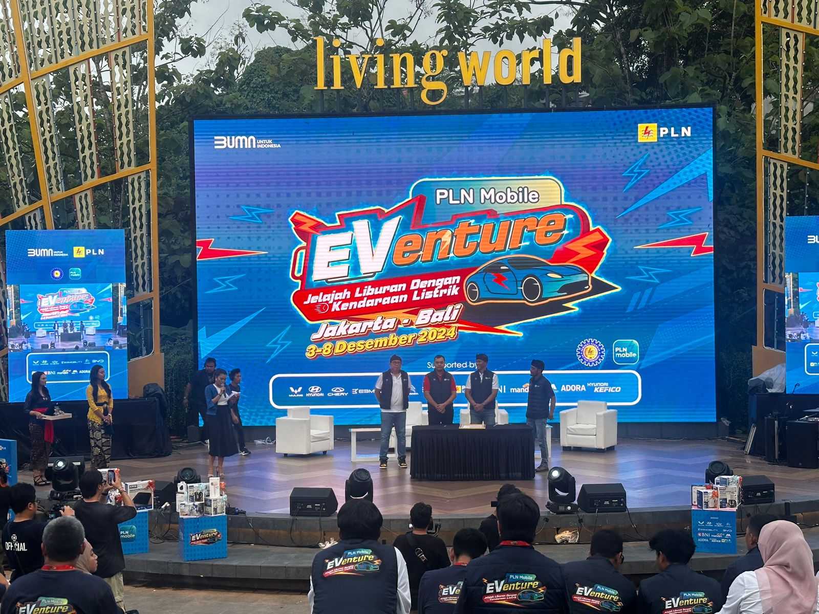PLN Mobile EVenture 2024 Sukses Promosikan Kendaraan Listrik dan SPKLU Jawa-Bali