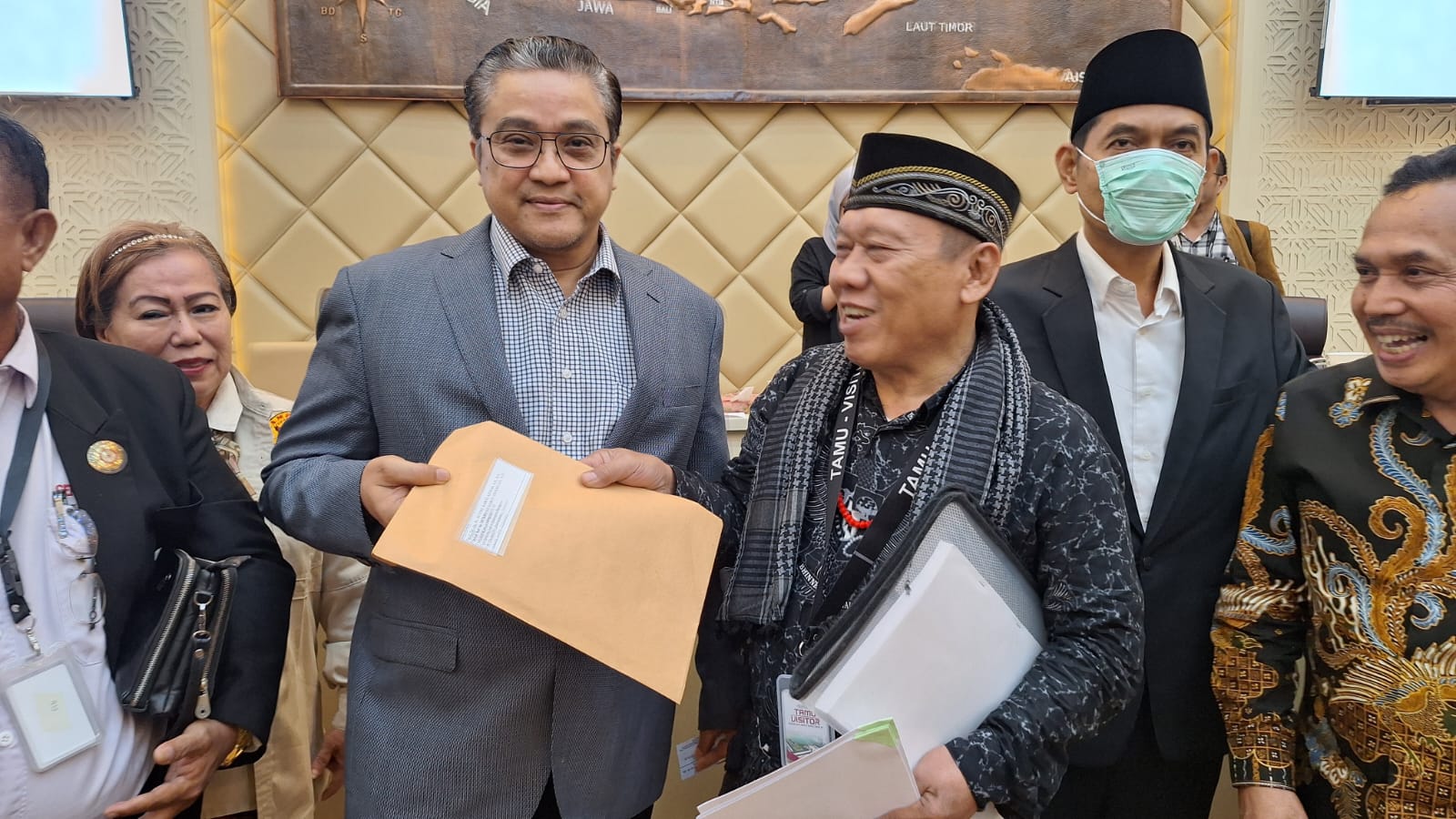 Ahli Waris Alm. H Abdul Halim Hadiri RDPU Komisi II DPR, Soroti Keluhan atas Janji Ganti Rugi yang Tak Terwujud