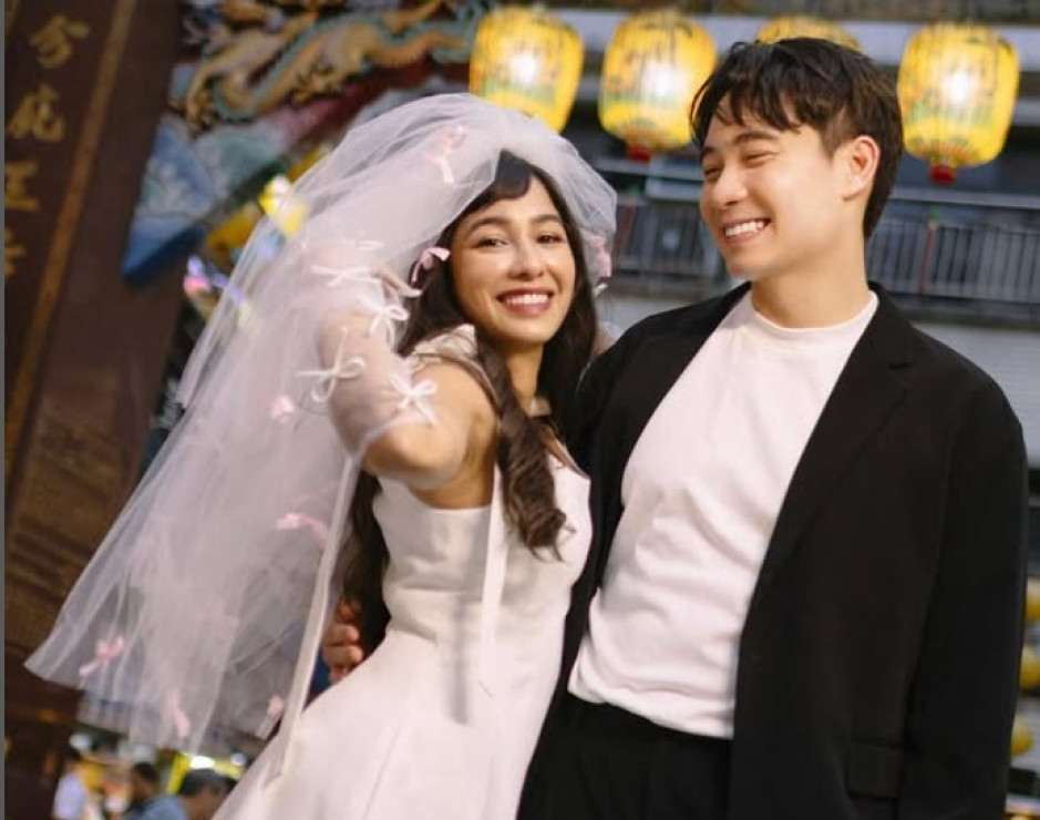 YouTuber Uncle Roger Segera Menikah, Foto Pre-Wedding Jadi Sorotan