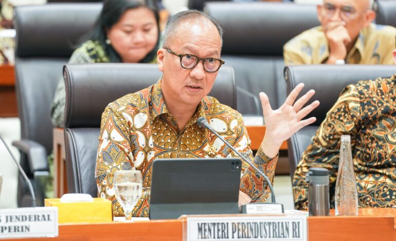 Menperin: Bangun Industri Sulit, Menghancurkannya Mudah