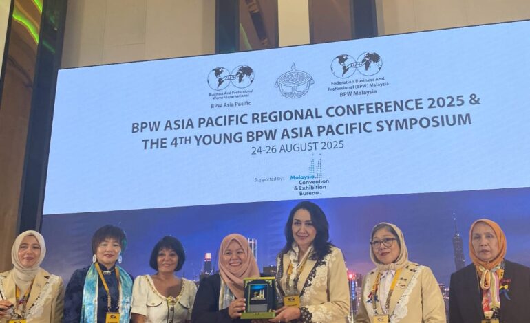 Indonesia Raih Penghargaan BPW International The Most Outstanding Country Award 2025 di Kuala Lumpur