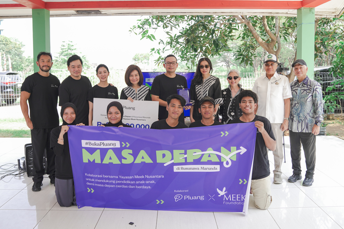 Pluang dan SuperCoolBen Bantu Remaja Marunda Belajar Investasi