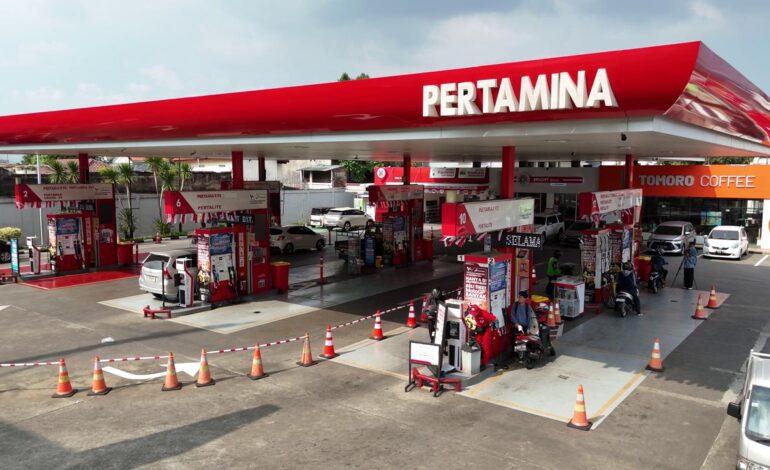 Pertamina Patra Niaga Rayakan Hari Pelanggan Nasional di SPBU Signature