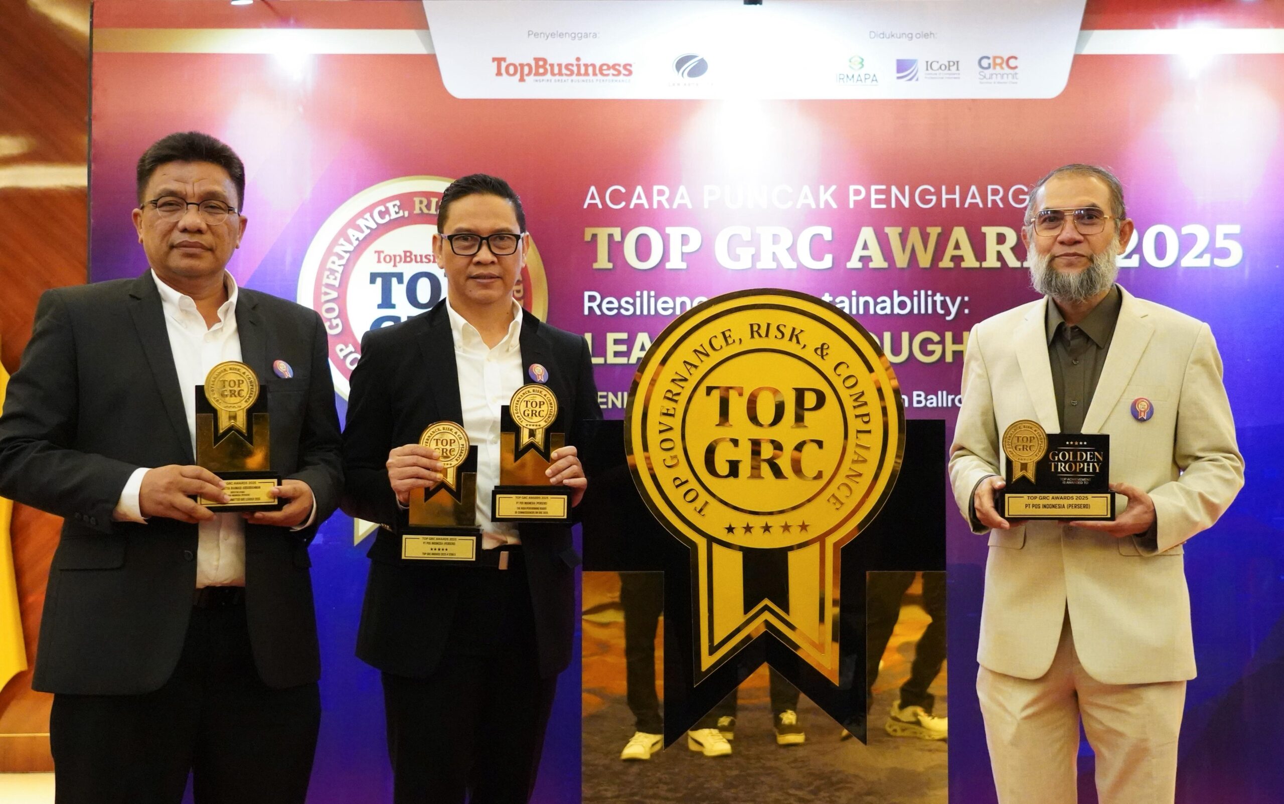 Pos Indonesia Raih Empat Penghargaan di TOP GRC Awards 2025