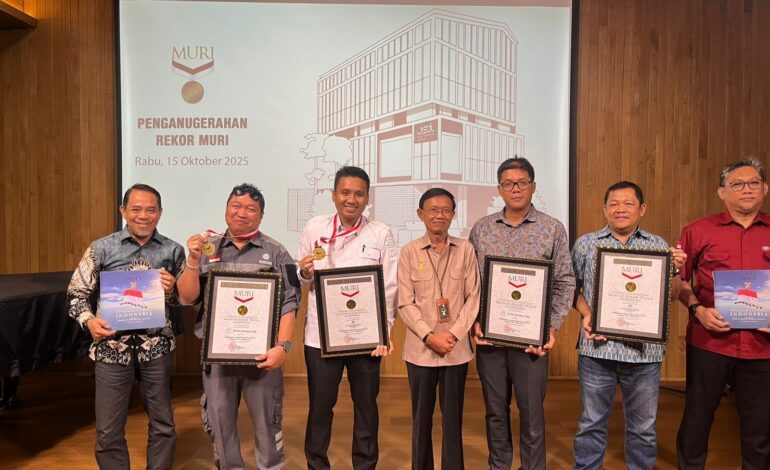 Masjid Raya Baitul Khairaat Raih Dua Rekor MURI, Jadi Simbol Kebanggaan Sulawesi Tengah