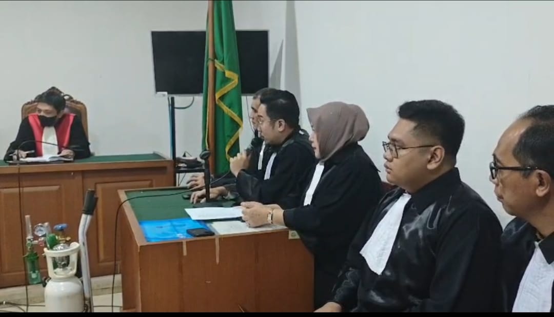 Sidang H. Halim di Tipikor Palembang: PH Jan Maringka Soroti Dakwaan Imajiner, Hakim Instruksikan Pelengkapan Berkas