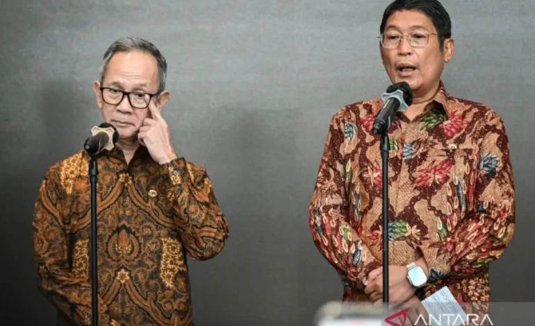 Ketua OJK Mahendra Siregar dan Inarno Djajadi Mundur: Alasan Resmi dari OJK dan Dampaknya bagi Sektor Keuangan