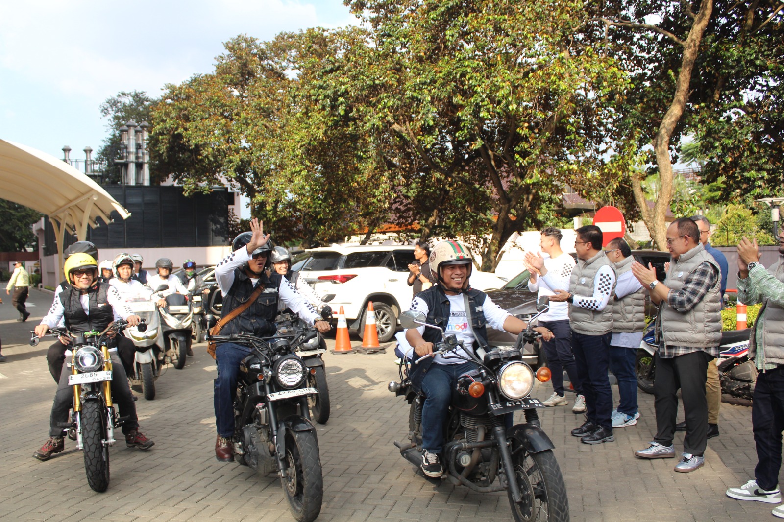 BRI Life Berbagi Berkah “Takjil on The Road” di Bulan Ramadan 1447 Hijriah