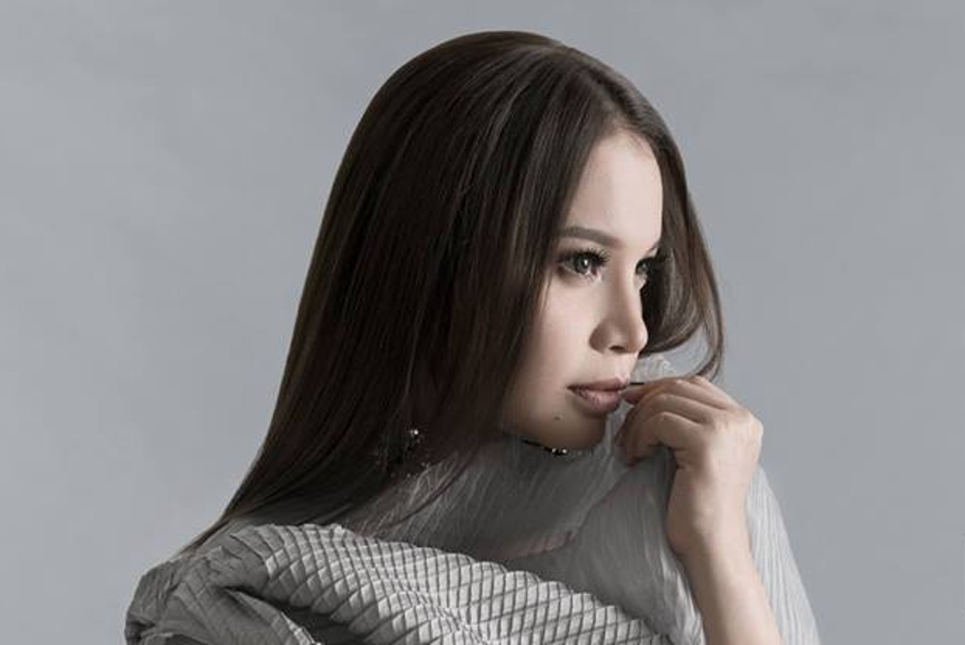 Rossa Laporkan 78 Akun Medsos ke Bareskrim, Terkait Fitnah Gagal Operasi Plastik