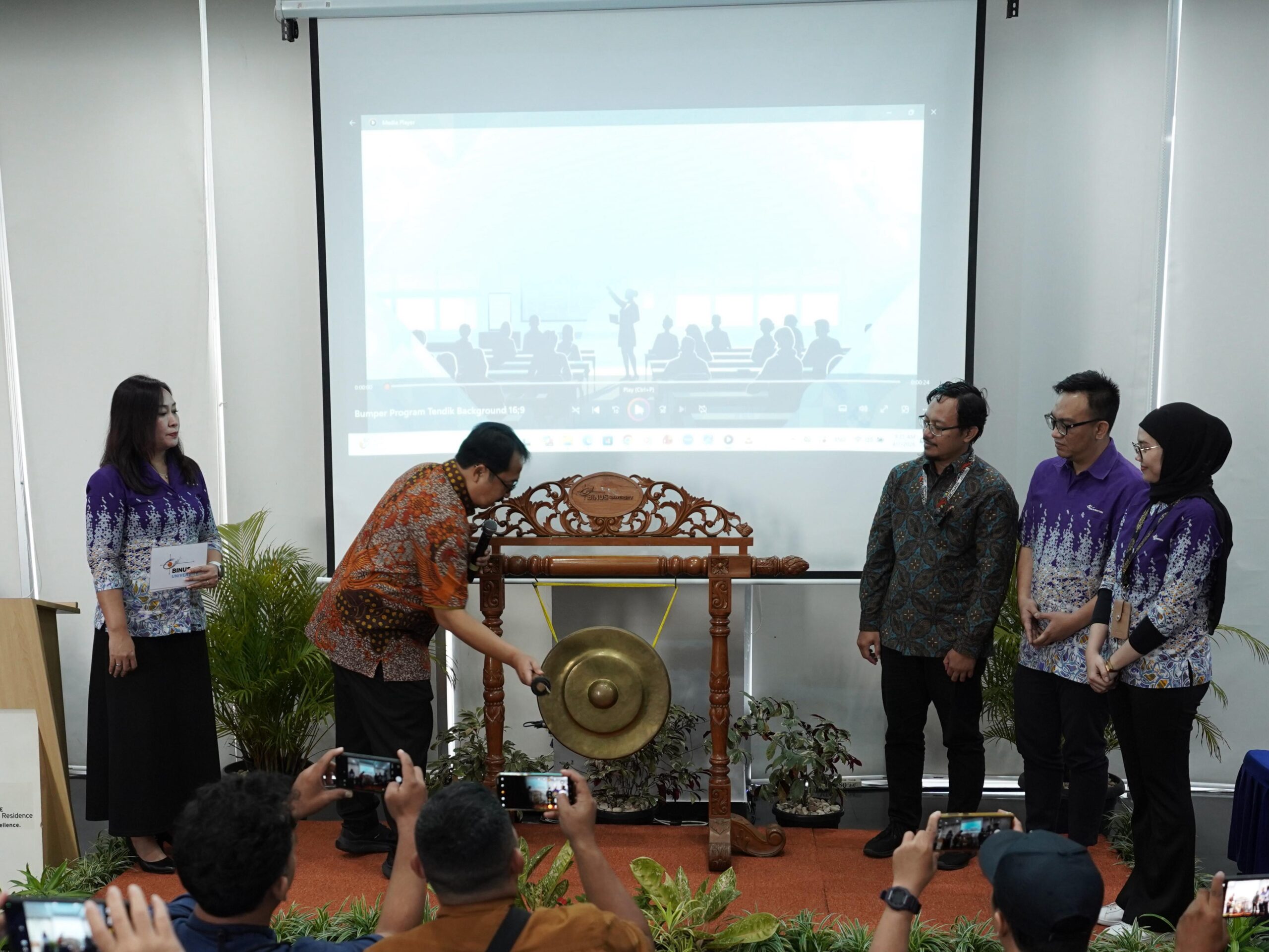 BINUS dan Kemdiktisaintek Perkuat Kompetensi Humas Perguruan Tinggi